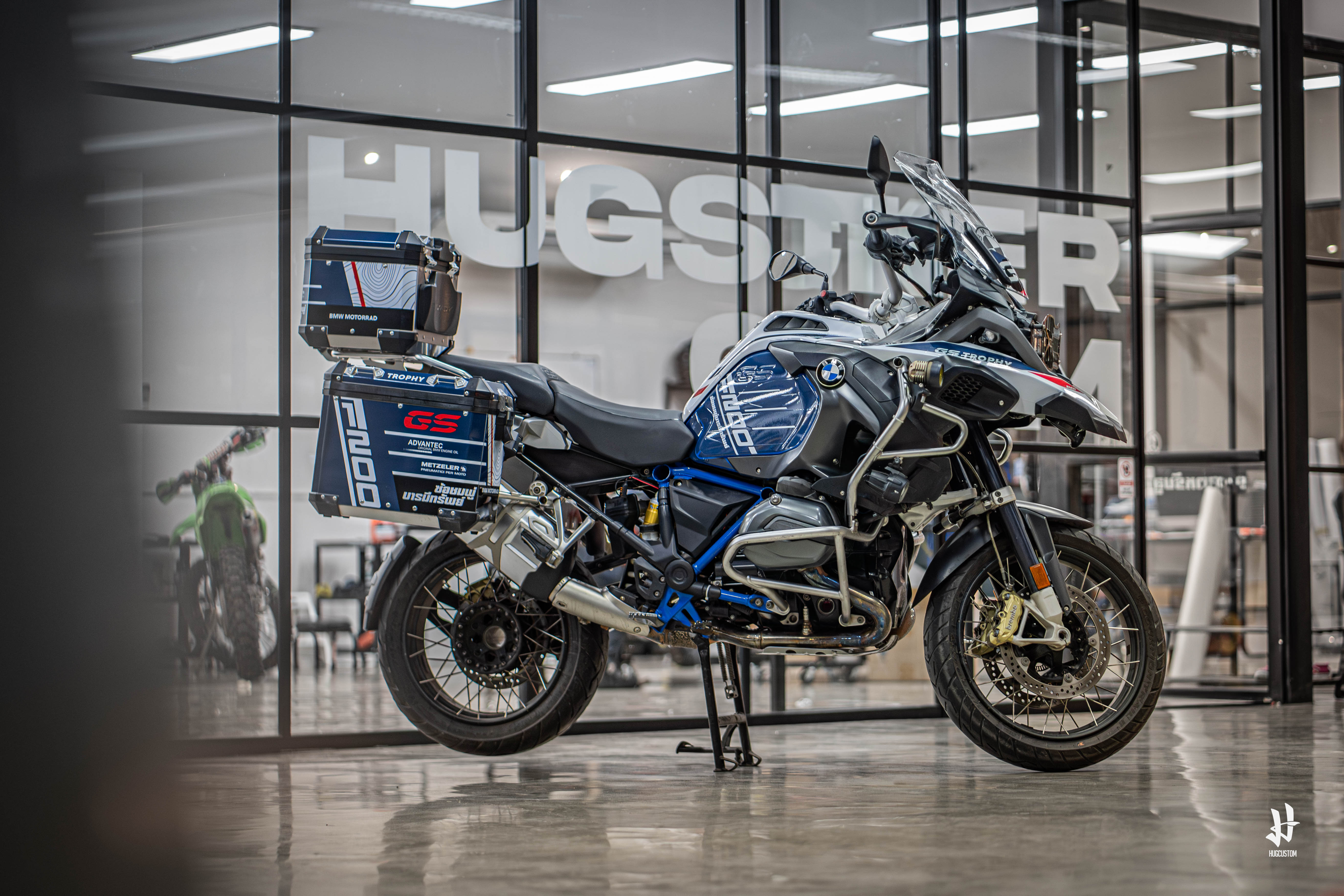 BMW R1200/1250 GS & GS Adventure Sticker – 'Trophy' Design - HUGSTICKERCUSTOM 