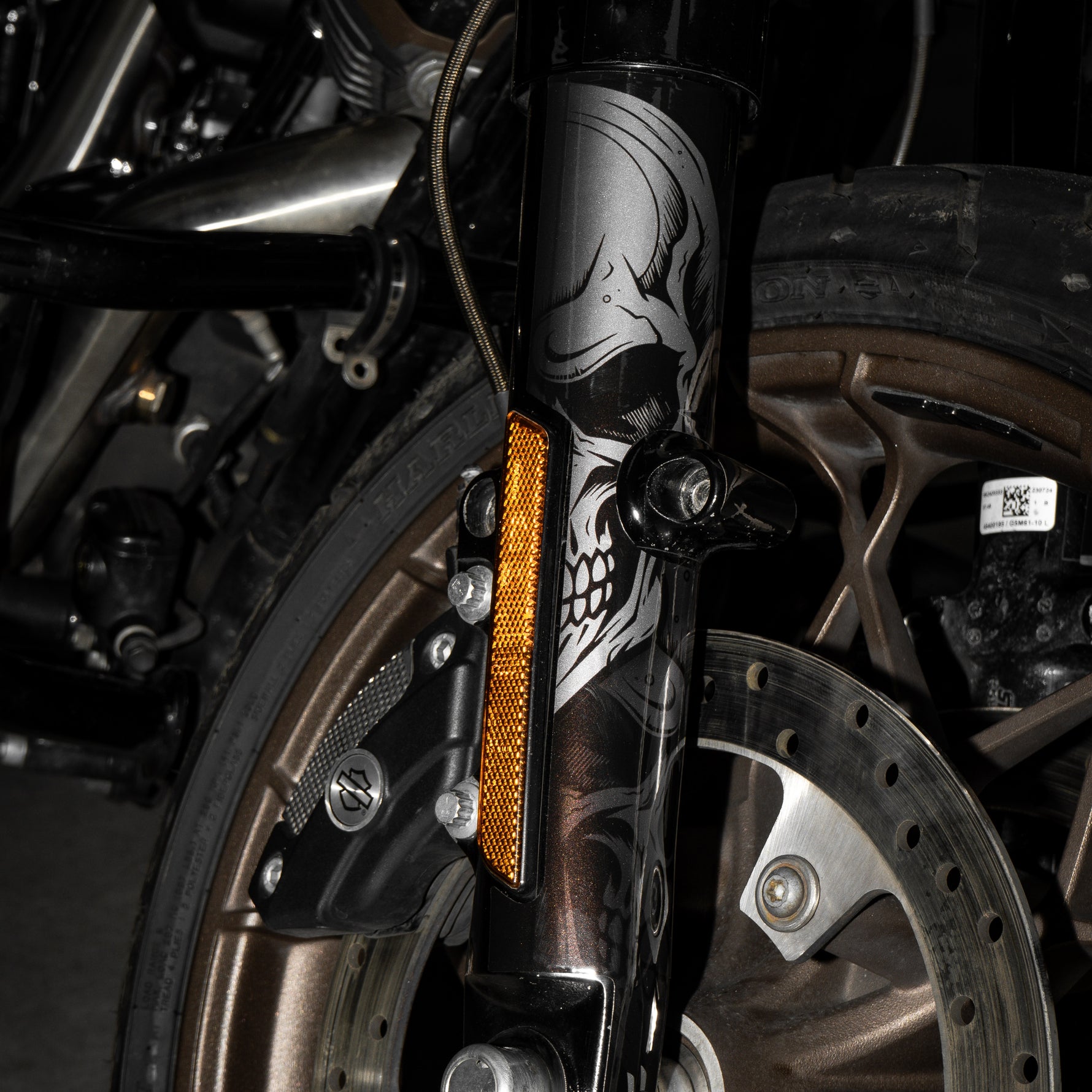 Front Fork Cover for Touring RG (FLTRXST) 2015-2026 - 'Skull' Design - HUGSTICKERCUSTOM 