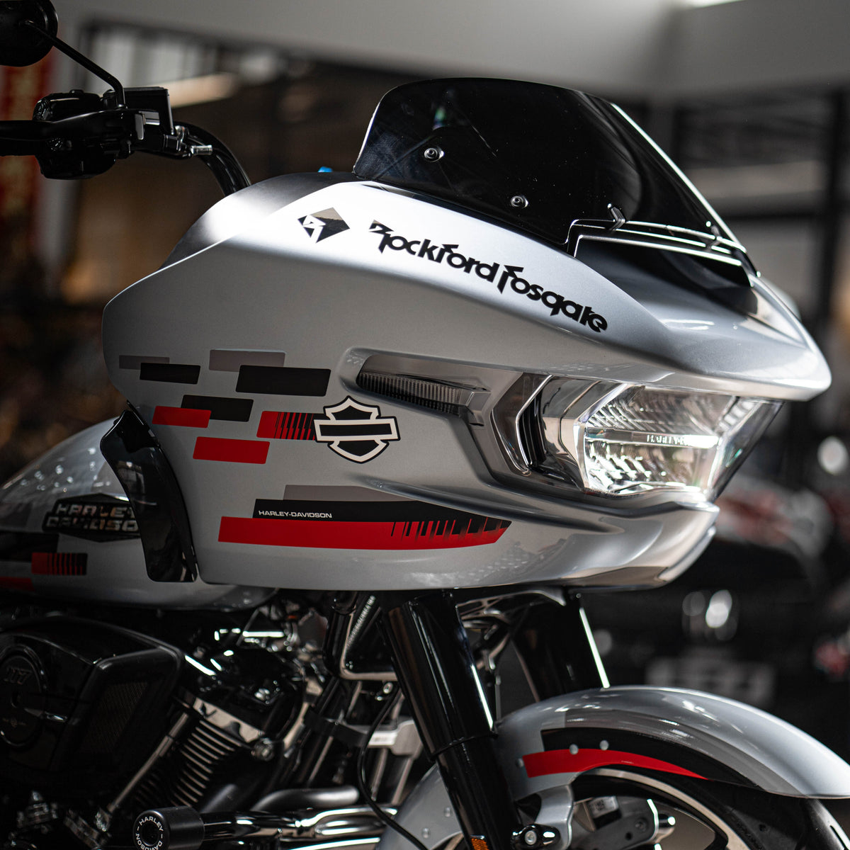 Sticker Kit for Touring RG (FLTRX) (2024-2026) - 'Horizon Speed' Design - HUGSTICKERCUSTOM