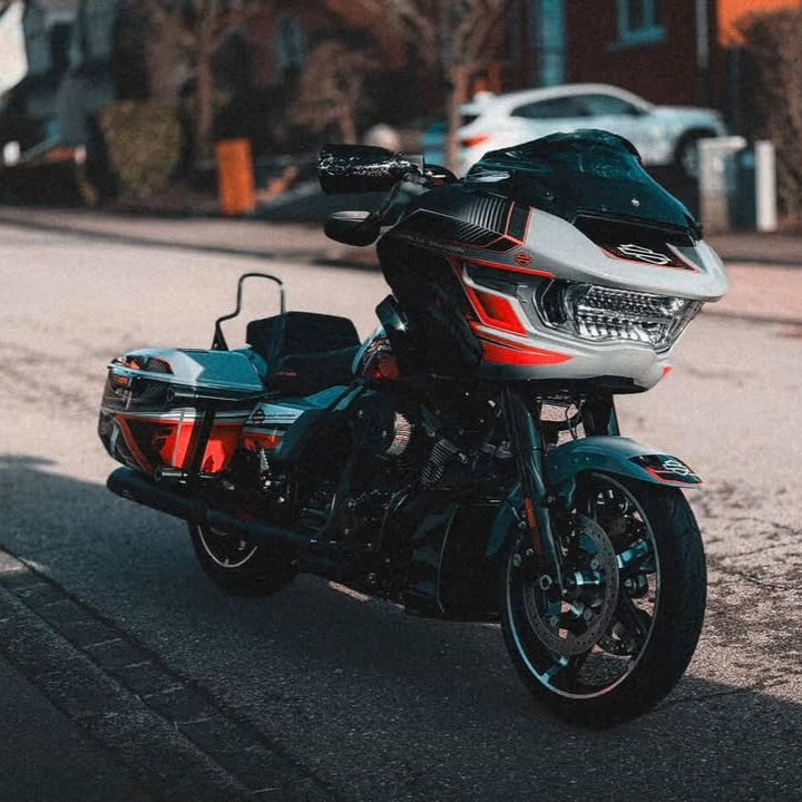 Sticker Kit for Touring RG (FLTRX) (2024-2026) - 'Wolf' Design - HUGSTICKERCUSTOM